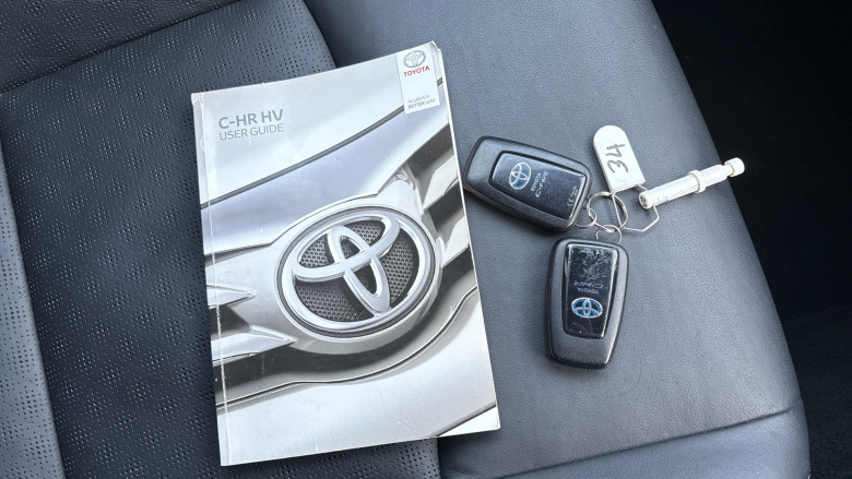 Toyota C-HR 1.8 Hybrid Dynamic 5dr CVT Hybrid Hatchback